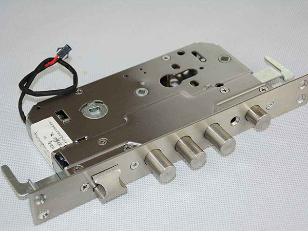 克拉玛依市24小时上门开锁公司